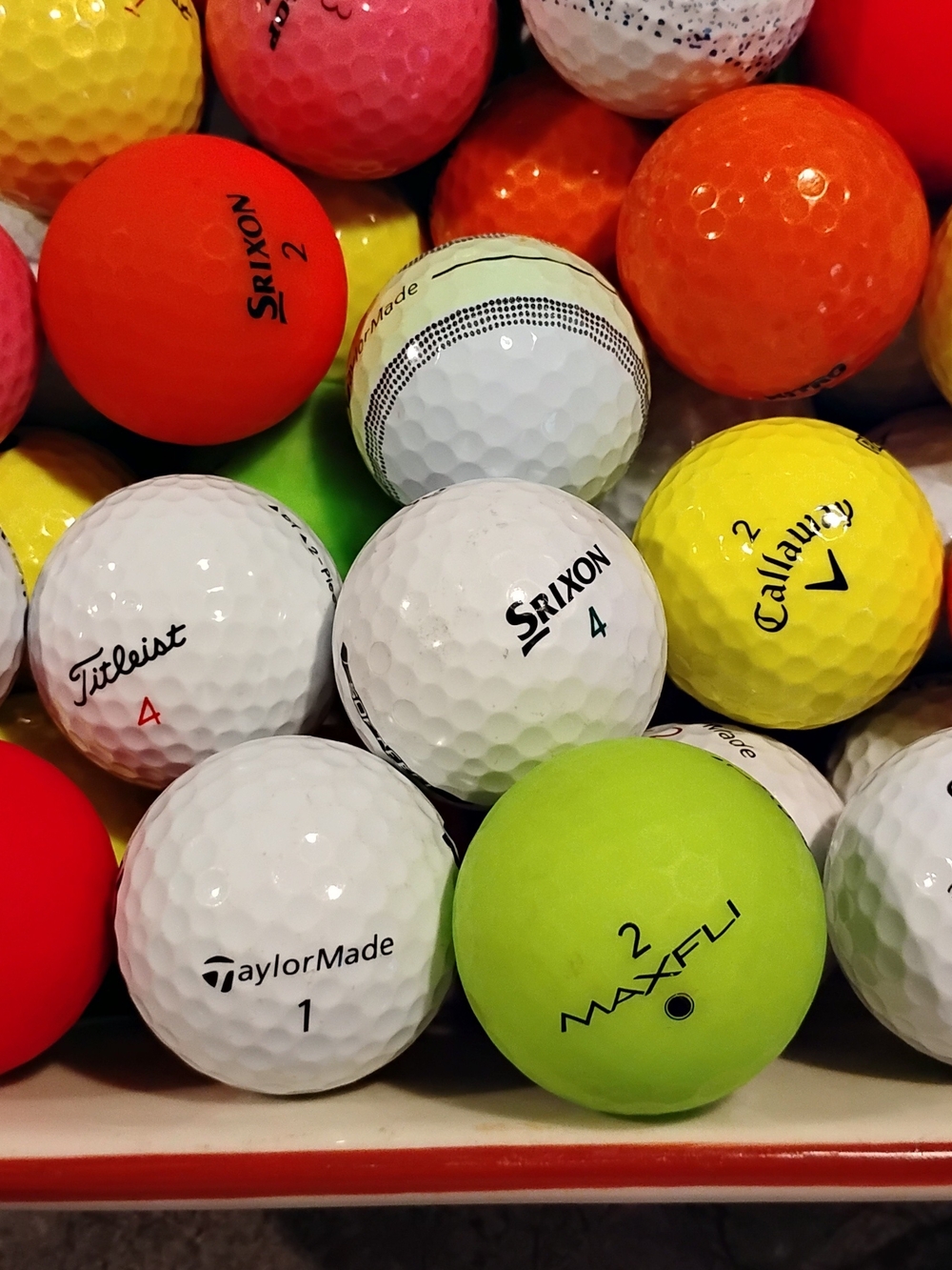 Assorted Golf Balls - 40 - Free Shipping - Picture 3 of 6